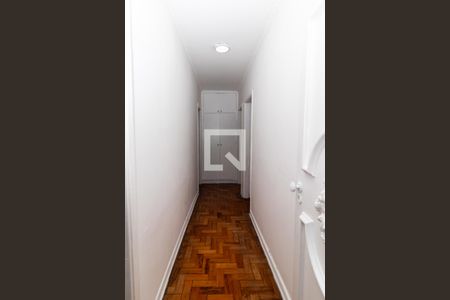 Corredor de apartamento para alugar com 3 quartos, 136m² em Perdizes, São Paulo