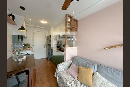 Sala/Cozinha de apartamento à venda com 1 quarto, 31m² em Barra Funda, São Paulo