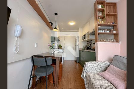 Sala/Cozinha de apartamento à venda com 1 quarto, 31m² em Barra Funda, São Paulo
