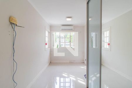 Quarto 2 de casa à venda com 5 quartos, 244m² em Santa Tereza, Porto Alegre