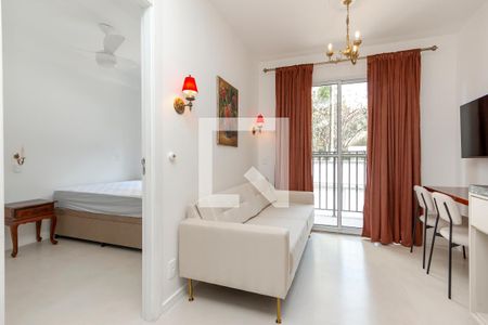 Sala/Cozinha de apartamento para alugar com 1 quarto, 27m² em Campo Belo, São Paulo