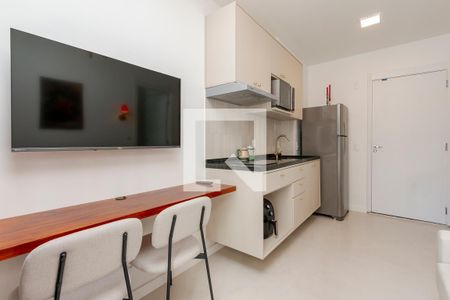 Sala/Cozinha de apartamento para alugar com 1 quarto, 27m² em Campo Belo, São Paulo