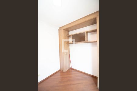 Quarto 1 de casa para alugar com 2 quartos, 50m² em Jardim do Papai, Guarulhos