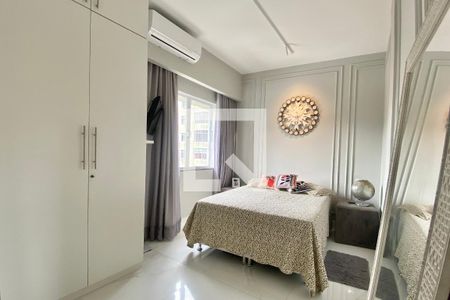 Quarto de apartamento à venda com 2 quartos, 75m² em Copacabana, Rio de Janeiro