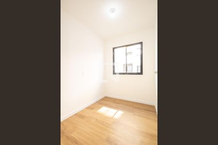 Quarto 2 de apartamento para alugar com 2 quartos, 35m² em Metalúrgicos, Osasco