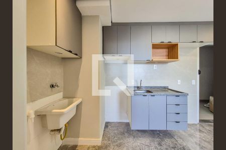 Cozinha e Área de Serviço de apartamento para alugar com 2 quartos, 34m² em Butantã, São Paulo
