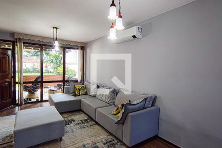 Sala de casa de condomínio à venda com 3 quartos, 240m² em Anil, Rio de Janeiro
