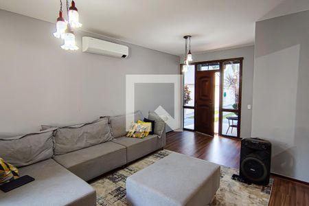 Sala de casa de condomínio à venda com 3 quartos, 240m² em Anil, Rio de Janeiro