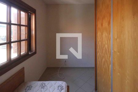 Quarto 1 de casa para alugar com 3 quartos, 200m² em Jardim Avelino, São Paulo