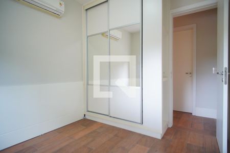 Quarto  de apartamento à venda com 2 quartos, 80m² em Petrópolis, Porto Alegre