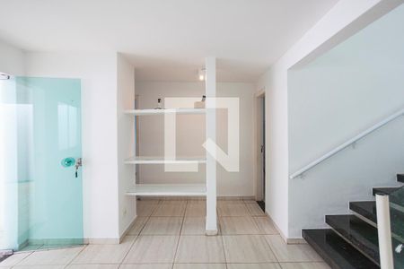 Sala 1 de casa para alugar com 5 quartos, 282m² em Jardim Karaíba, Uberlândia