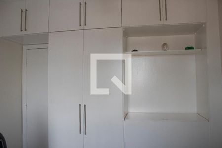 Quarto 2 de apartamento para alugar com 3 quartos, 92m² em Santa Efigênia, Belo Horizonte