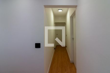 Corredor de apartamento à venda com 3 quartos, 95m² em Vila Olímpia, São Paulo