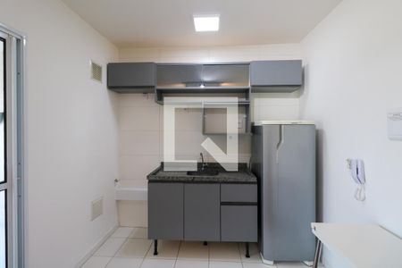 Sala e Cozinha de apartamento para alugar com 2 quartos, 44m² em Conceição, Diadema
