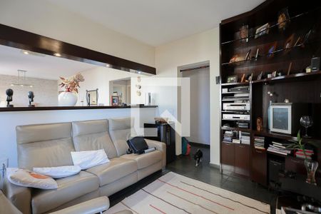 Sala de TV de apartamento à venda com 3 quartos, 174m² em Jardim São Paulo, São Paulo