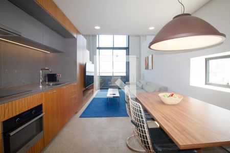 Sala/Cozinha de apartamento à venda com 1 quarto, 58m² em Sumarezinho, São Paulo