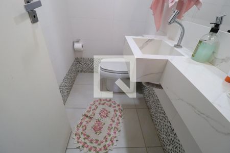 Lavabo de apartamento para alugar com 3 quartos, 110m² em Centro, Uberlândia