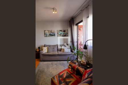 Sala de Estar de apartamento à venda com 2 quartos, 69m² em Jardim Marajoara, São Paulo