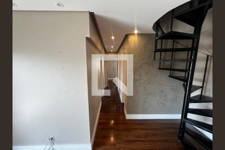 Sala/corredor de apartamento para alugar com 3 quartos, 140m² em Casa Verde, São Paulo