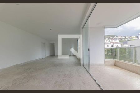 Sala e varanda de apartamento à venda com 4 quartos, 197m² em Anchieta, Belo Horizonte