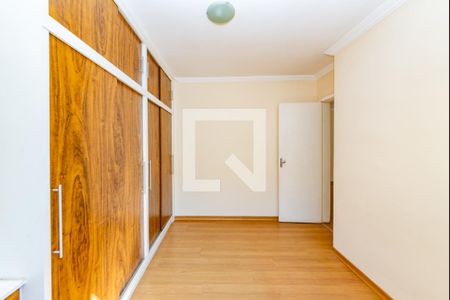 Quarto 1 de apartamento para alugar com 3 quartos, 75m² em Nova Granada, Belo Horizonte
