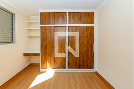 Quarto 1 de apartamento para alugar com 3 quartos, 75m² em Nova Granada, Belo Horizonte