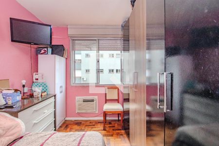 Quarto 1 de apartamento à venda com 2 quartos, 50m² em Jardim Sabará, Porto Alegre