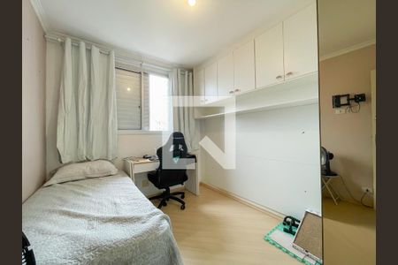 Quarto 2 de apartamento para alugar com 2 quartos, 55m² em Jardim Roberto, Osasco