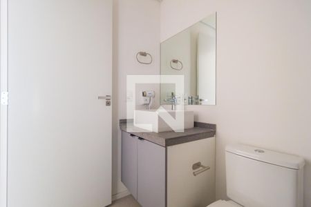 Banheiro de kitnet/studio para alugar com 1 quarto, 25m² em Vila Regente Feijó, São Paulo