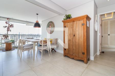 Sala de apartamento à venda com 3 quartos, 100m² em Parque Industrial Tomas Edson, São Paulo