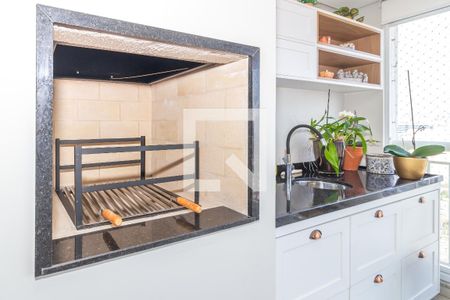 Varanda de apartamento à venda com 3 quartos, 100m² em Parque Industrial Tomas Edson, São Paulo