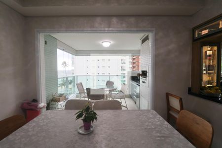 Sala de apartamento para alugar com 3 quartos, 110m² em Jardim Tejereba, Guarujá