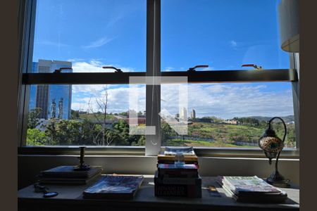 Sala de apartamento à venda com 1 quarto, 70m² em Petrópolis, Porto Alegre