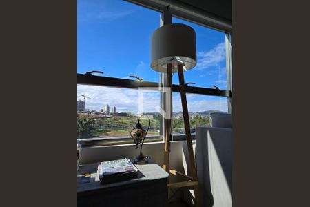 Sala de apartamento à venda com 1 quarto, 70m² em Petrópolis, Porto Alegre