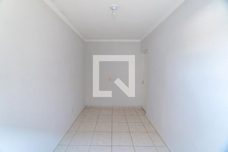 Quarto 2 de casa para alugar com 2 quartos, 55m² em Jardim Oriental, São Paulo