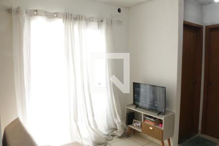 Sala de apartamento para alugar com 2 quartos, 47m² em Vila Bandeirantes, Nova Iguaçu