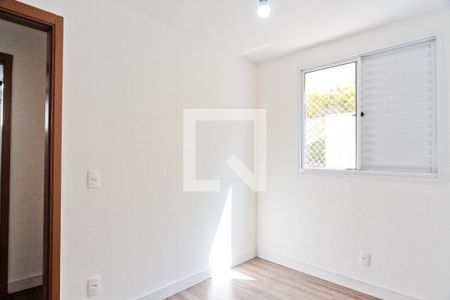 Quarto 1 de apartamento à venda com 2 quartos, 43m² em Vila Anastácio, São Paulo