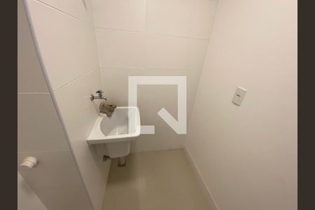 Área de Serviço de apartamento para alugar com 2 quartos, 78m² em Barra Olímpica, Rio de Janeiro