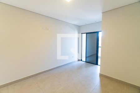 Suíte 1 de casa para alugar com 2 quartos, 94m² em Jardim Oriental, São Paulo