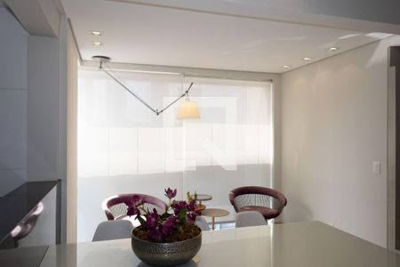 Sala  de apartamento à venda com 3 quartos, 94m² em Vila da Serra, Nova Lima