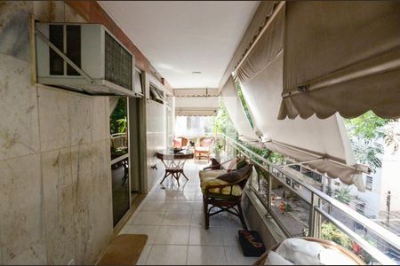 Sala de apartamento à venda com 4 quartos, 160m² em Tijuca, Rio de Janeiro