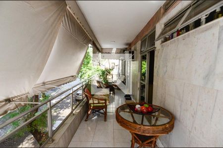 Sala de apartamento à venda com 4 quartos, 160m² em Tijuca, Rio de Janeiro