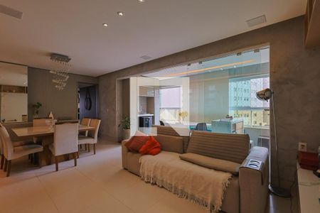 Sala de apartamento à venda com 3 quartos, 113m² em Vila da Serra, Nova Lima