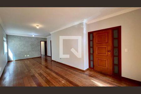 Apartamento à venda com 3 quartos, 270m² em Gutierrez, Belo Horizonte