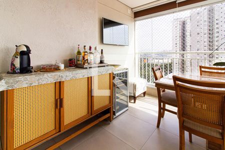 Varanda Gourmet de apartamento à venda com 3 quartos, 79m² em Vila Anastácio, São Paulo