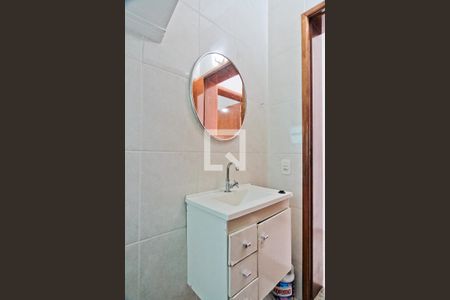Lavabo de casa para alugar com 3 quartos, 125m² em Vila Primavera, São Paulo