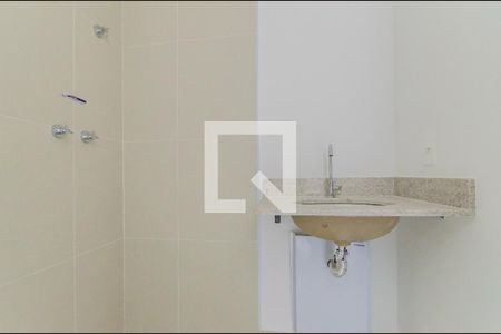 Banheiro Social de kitnet/studio à venda com 1 quarto, 27m² em Sacomã, São Paulo