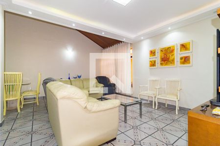 Sala de Estar de casa para alugar com 4 quartos, 195m² em Cambuci, São Paulo