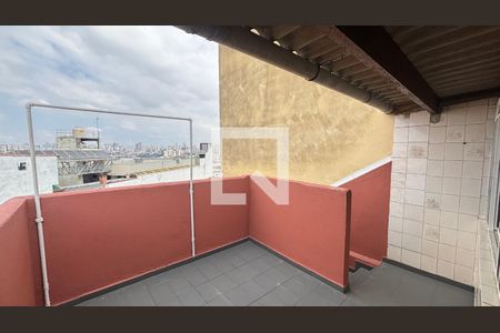 Área de Serviço 2 de casa para alugar com 2 quartos, 150m² em Vila Camilópolis, Santo André