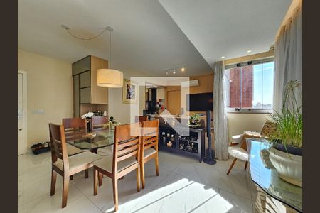 Sala de apartamento à venda com 3 quartos, 110m² em São Pedro, Belo Horizonte